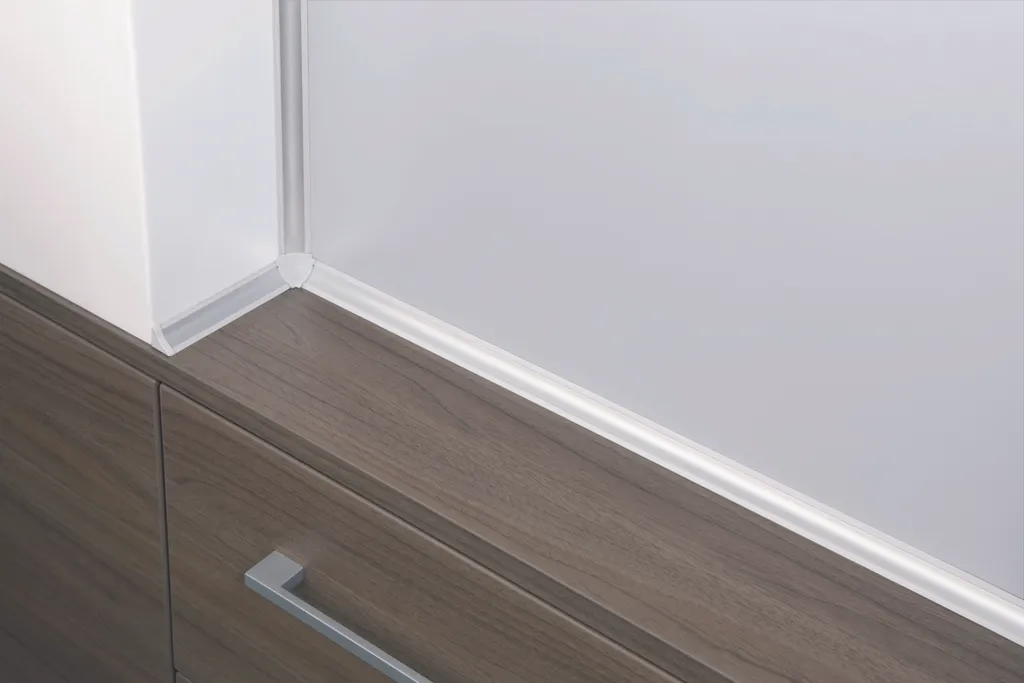 Küchenleiste Wandabschlussleiste Wandanschlussleiste Arbeitsplatten 5m 14x14mm – Bild 2