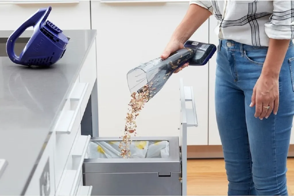 Black & Decker DVB315JP Dustbuster Pet, Violett/titanium – Bild 13